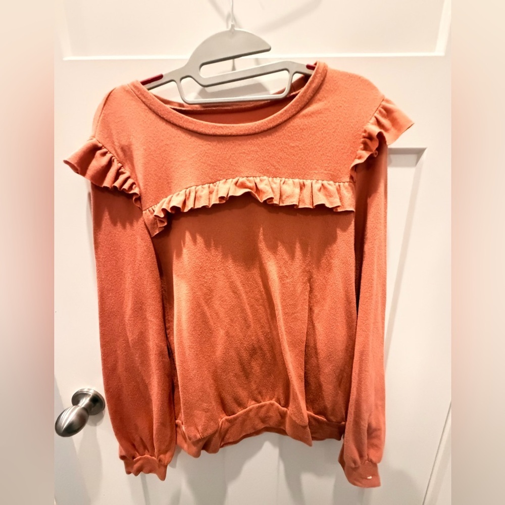 Cupio Rust Ruffle Detail Long Sleeve Top Size M Soft Knit Blouse
